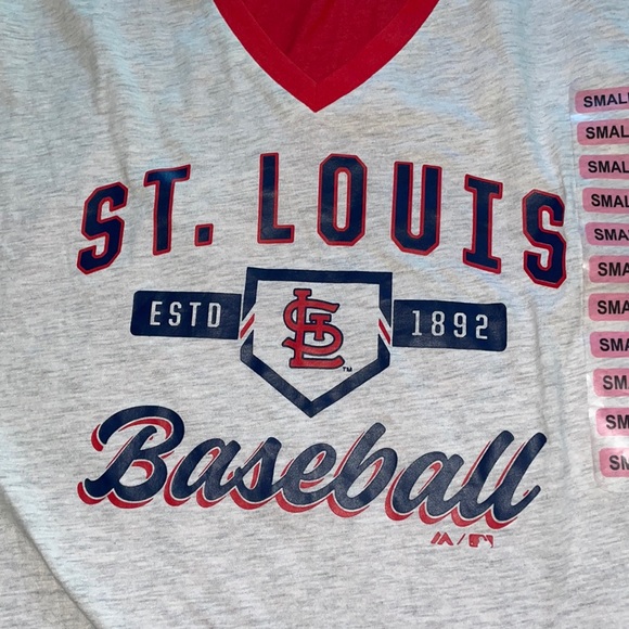 Majestic St. Louis Baseball Fashion Top - MLB Cardinals - Picture 4 of 6